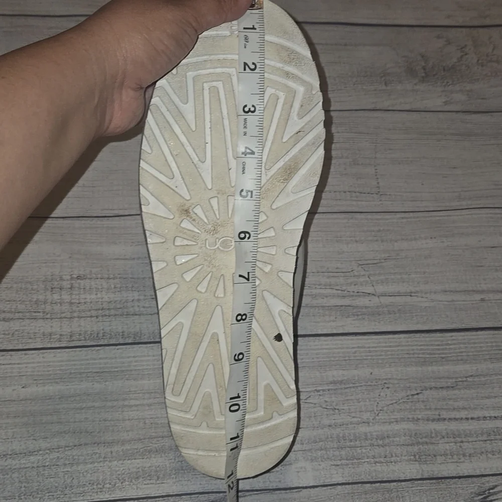 Ugg Men's Maksim Chukka Boots Gray Size 10